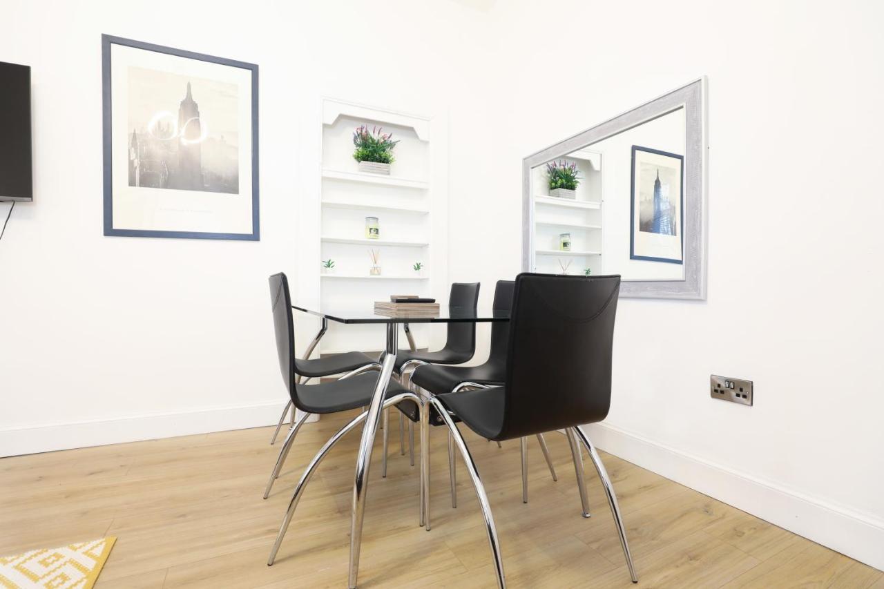 Stunning Modern 3 Bedroom Apartment Edimburgo Exterior foto